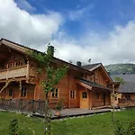 Apartment Schlosswirt &