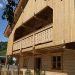 Schlosswirt & Apartman *