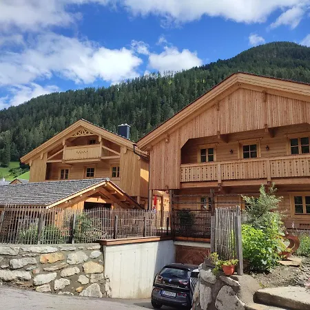 Schlosswirt Chalets&apartments