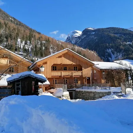 Schlosswirt Chalets&apartments Apartment Großkirchheim