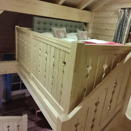 Schlosswirt Chalets&apartments Apartment *