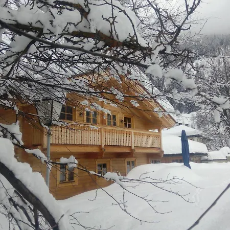 Schlosswirt Chalets&apartments Apartment