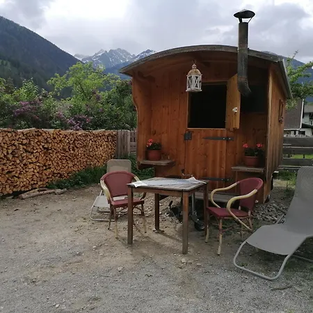 Schlosswirt Chalets&apartments *