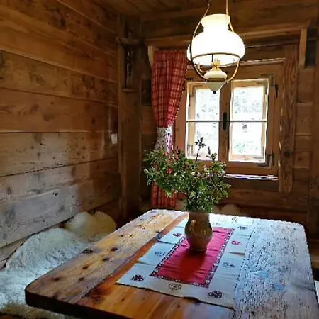 Schlosswirt Chalets&apartments Apartment Großkirchheim