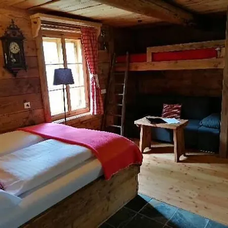Apartment Schlosswirt Chalets&apartments Großkirchheim