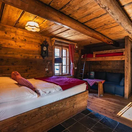 Schlosswirt & Apartamento Großkirchheim