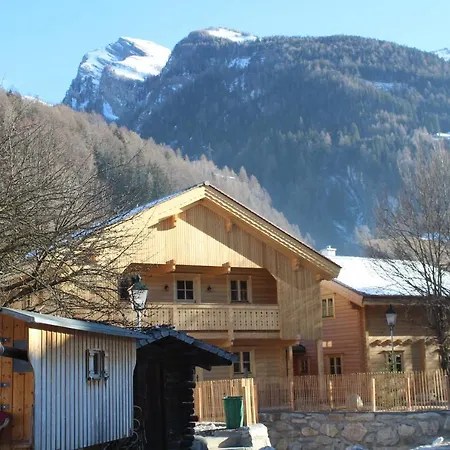 Schlosswirt Chalets&apartments *