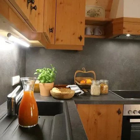 Apartment Schlosswirt Chalets&apartments