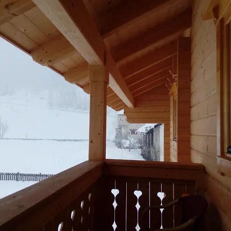 Apartment Schlosswirt Chalets&apartments *