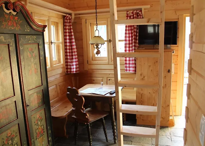 Schlosswirt & Apartamento Großkirchheim