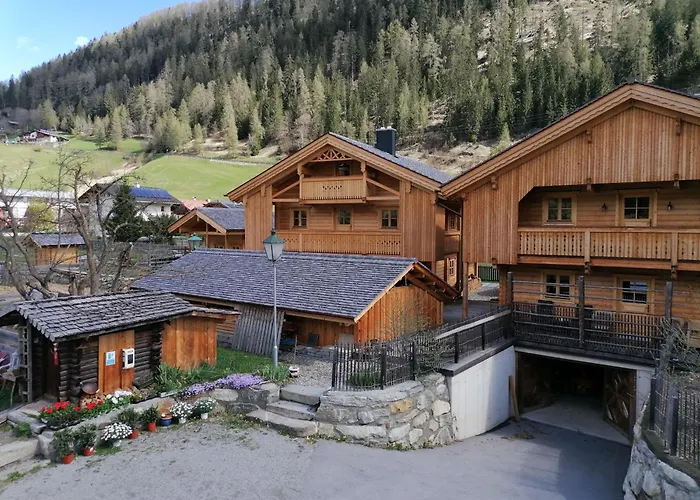 Schlosswirt & Apartament Großkirchheim