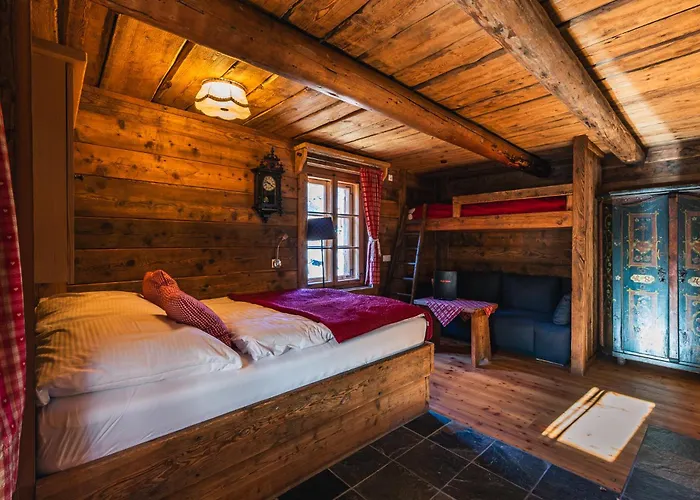 Schlosswirt & Apartamento Großkirchheim