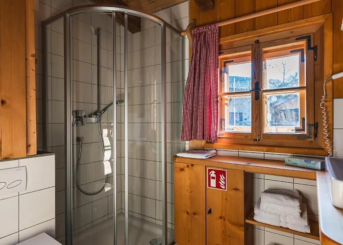 Schlosswirt & Apartamento *